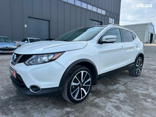 Белый Ниссан Rogue, объемом двигателя 2 л и пробегом 110 тыс. км за 15290 $, фото 1 на Automoto.ua