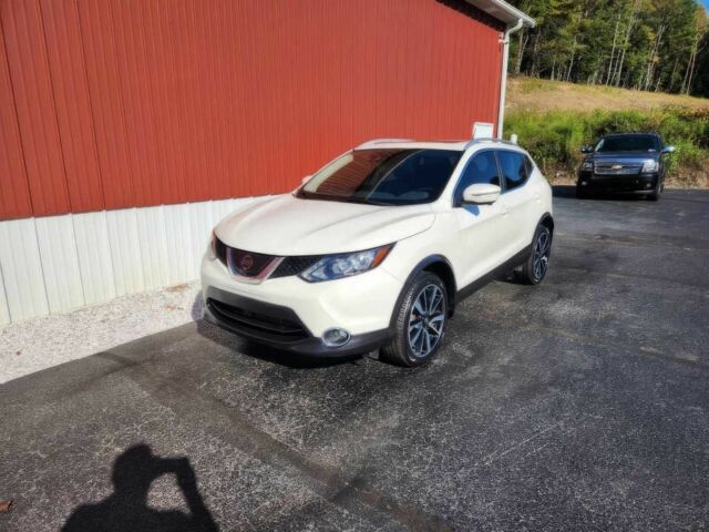 Білий Ніссан Rogue, об'ємом двигуна 2 л та пробігом 57 тис. км за 2850 $, фото 1 на Automoto.ua