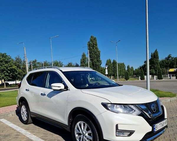 Белый Ниссан Rogue, объемом двигателя 2.49 л и пробегом 60 тыс. км за 16500 $, фото 1 на Automoto.ua