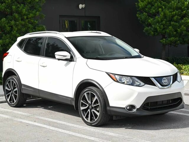 Белый Ниссан Rogue, объемом двигателя 2 л и пробегом 39 тыс. км за 4500 $, фото 1 на Automoto.ua