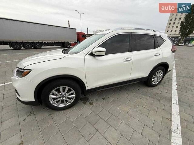 Белый Ниссан Rogue, объемом двигателя 2.5 л и пробегом 76 тыс. км за 14800 $, фото 1 на Automoto.ua