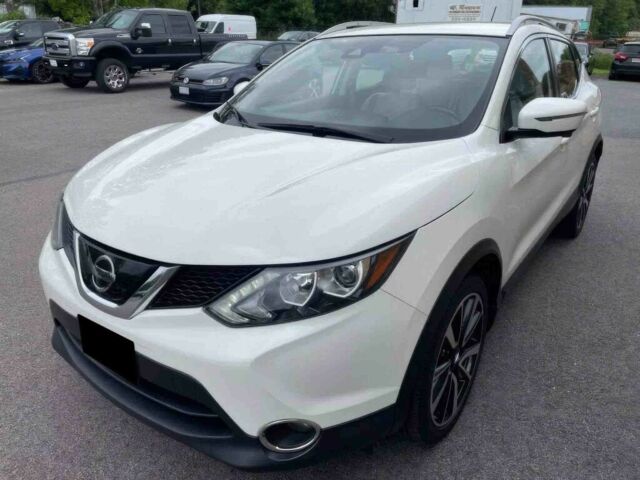 Белый Ниссан Rogue, объемом двигателя 2 л и пробегом 30 тыс. км за 8250 $, фото 1 на Automoto.ua
