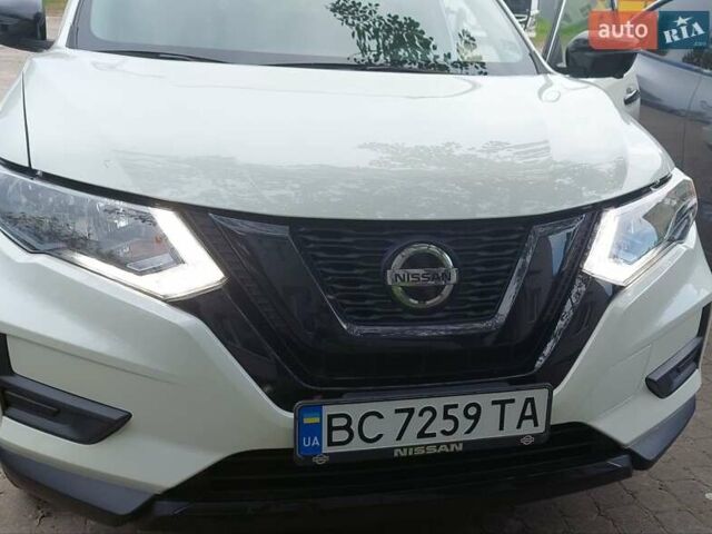 Білий Ніссан Rogue, об'ємом двигуна 2.49 л та пробігом 104 тис. км за 16500 $, фото 1 на Automoto.ua