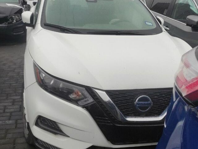 Белый Ниссан Rogue, объемом двигателя 2 л и пробегом 100 тыс. км за 8900 $, фото 1 на Automoto.ua