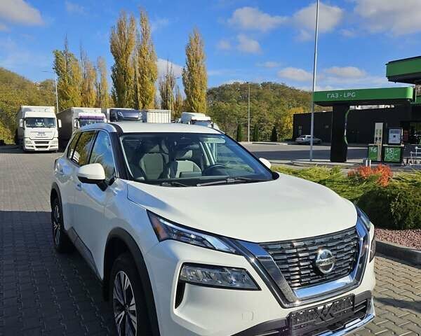 Белый Ниссан Rogue, объемом двигателя 2.49 л и пробегом 79 тыс. км за 21500 $, фото 1 на Automoto.ua