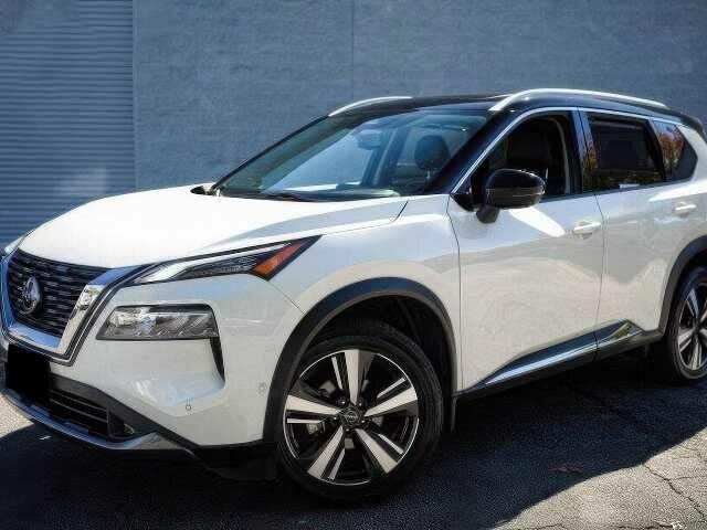 Белый Ниссан Rogue, объемом двигателя 1.5 л и пробегом 35 тыс. км за 12500 $, фото 1 на Automoto.ua