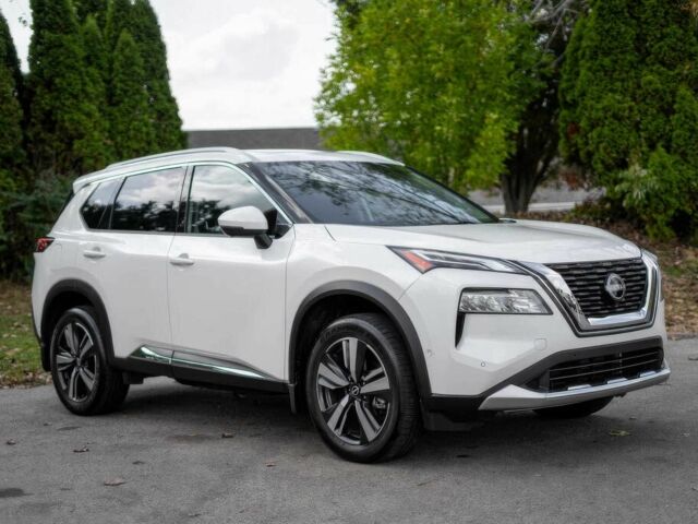 Белый Ниссан Rogue, объемом двигателя 1.5 л и пробегом 26 тыс. км за 13500 $, фото 1 на Automoto.ua