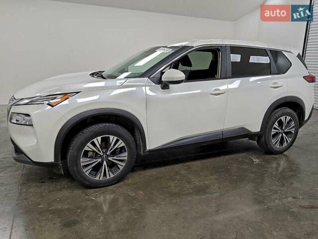 Білий Ніссан Rogue, об'ємом двигуна 1.5 л та пробігом 87 тис. км за 5500 $, фото 1 на Automoto.ua