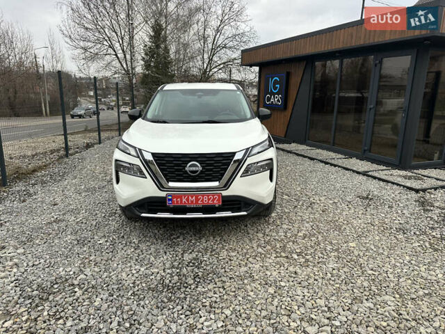 Білий Ніссан Rogue, об'ємом двигуна 1.5 л та пробігом 92 тис. км за 18900 $, фото 1 на Automoto.ua