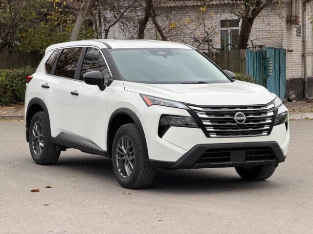 Белый Ниссан Rogue, объемом двигателя 1.5 л и пробегом 25 тыс. км за 21500 $, фото 1 на Automoto.ua