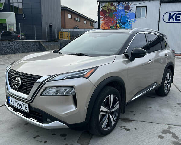 Бежевый Ниссан Rogue, объемом двигателя 2.5 л и пробегом 60 тыс. км за 28300 $, фото 1 на Automoto.ua