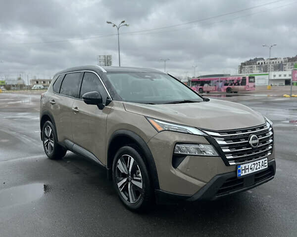 Бежевый Ниссан Rogue, объемом двигателя 1.5 л и пробегом 13 тыс. км за 29800 $, фото 1 на Automoto.ua