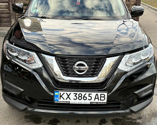 Черный Ниссан Rogue, объемом двигателя 2.49 л и пробегом 118 тыс. км за 16500 $, фото 1 на Automoto.ua