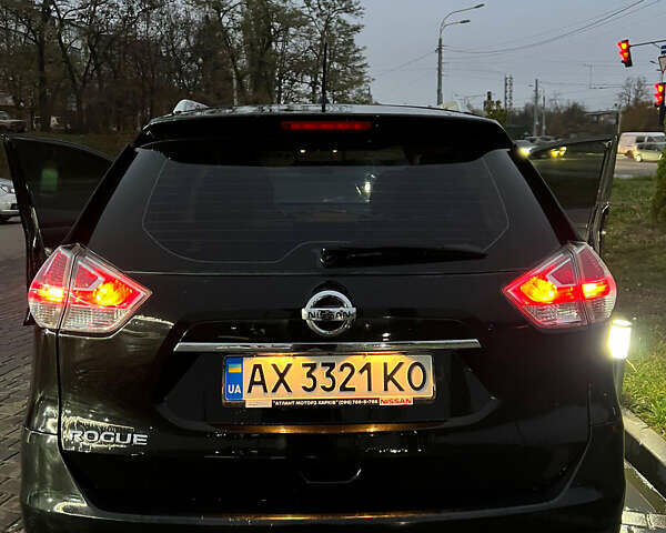 Черный Ниссан Rogue, объемом двигателя 2.49 л и пробегом 164 тыс. км за 11950 $, фото 1 на Automoto.ua