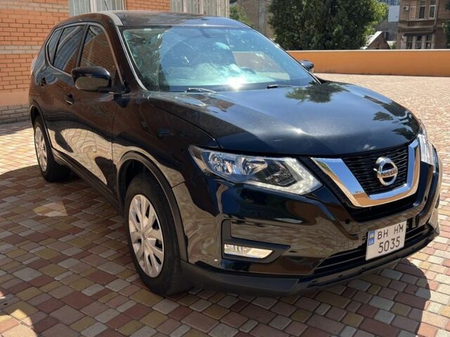 Чорний Ніссан Rogue, об'ємом двигуна 0 л та пробігом 205 тис. км за 11500 $, фото 1 на Automoto.ua