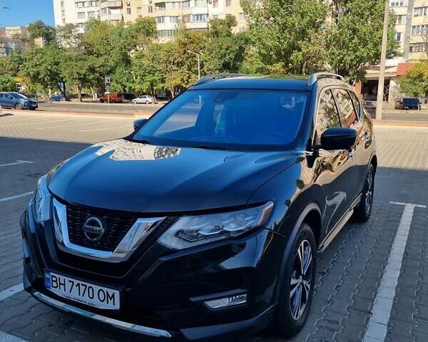 Черный Ниссан Rogue, объемом двигателя 2.49 л и пробегом 127 тыс. км за 17000 $, фото 1 на Automoto.ua