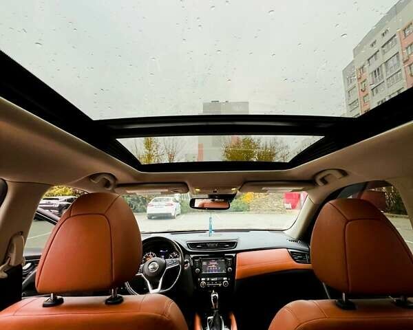 Чорний Ніссан Rogue, об'ємом двигуна 2.5 л та пробігом 154 тис. км за 16999 $, фото 1 на Automoto.ua