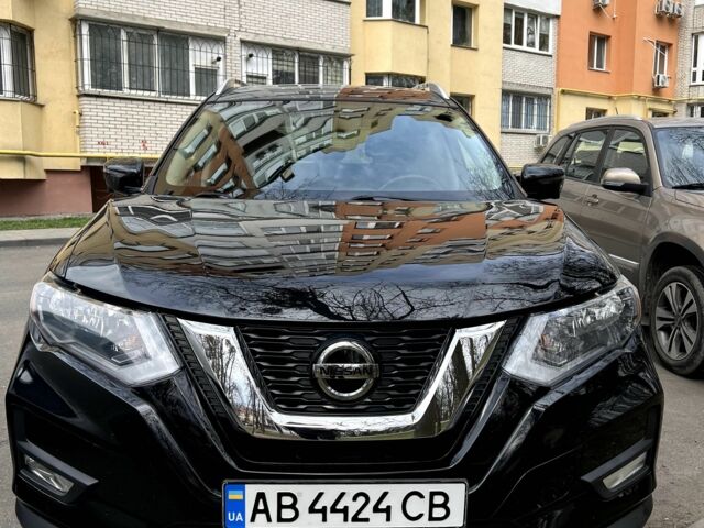 Черный Ниссан Rogue, объемом двигателя 2.5 л и пробегом 101 тыс. км за 17200 $, фото 1 на Automoto.ua