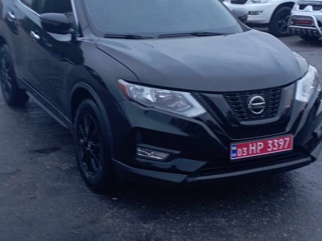 Черный Ниссан Rogue, объемом двигателя 2.5 л и пробегом 113 тыс. км за 16000 $, фото 1 на Automoto.ua