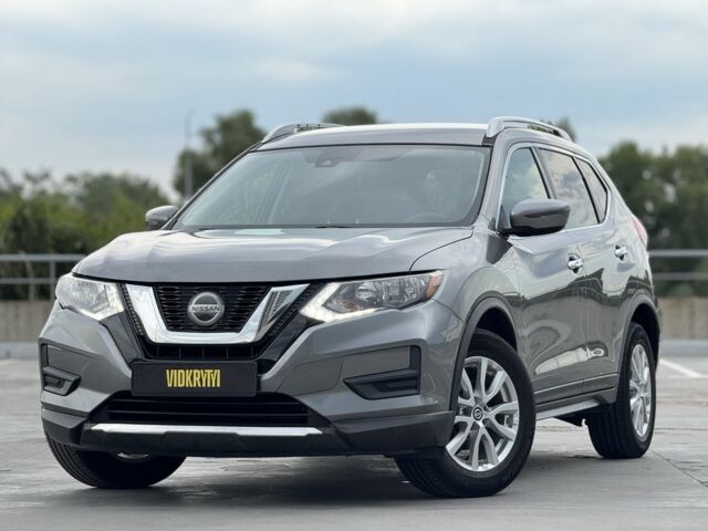 Черный Ниссан Rogue, объемом двигателя 2.5 л и пробегом 96 тыс. км за 13350 $, фото 1 на Automoto.ua