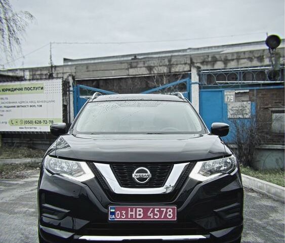 Чорний Ніссан Rogue, об'ємом двигуна 0 л та пробігом 210 тис. км за 14600 $, фото 1 на Automoto.ua