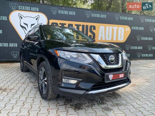 Черный Ниссан Rogue, объемом двигателя 2.49 л и пробегом 46 тыс. км за 18700 $, фото 1 на Automoto.ua