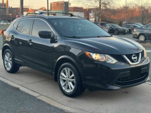 Черный Ниссан Rogue, объемом двигателя 2 л и пробегом 30 тыс. км за 13700 $, фото 1 на Automoto.ua