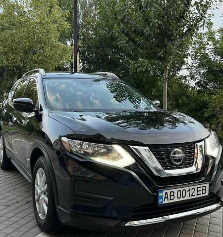 Черный Ниссан Rogue, объемом двигателя 2.49 л и пробегом 154 тыс. км за 15900 $, фото 1 на Automoto.ua