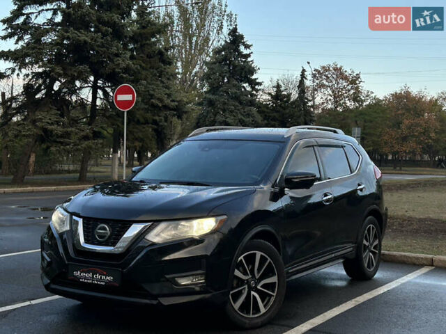 Черный Ниссан Rogue, объемом двигателя 2.5 л и пробегом 177 тыс. км за 16999 $, фото 1 на Automoto.ua
