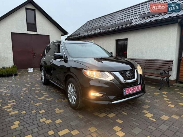 Черный Ниссан Rogue, объемом двигателя 2.49 л и пробегом 139 тыс. км за 14800 $, фото 1 на Automoto.ua