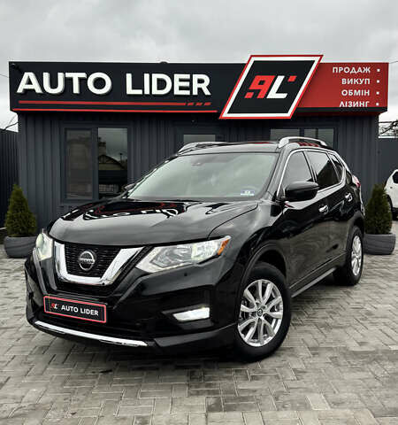 Чорний Ніссан Rogue, об'ємом двигуна 2.49 л та пробігом 124 тис. км за 16600 $, фото 1 на Automoto.ua