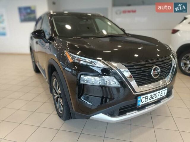Черный Ниссан Rogue, объемом двигателя 2.49 л и пробегом 65 тыс. км за 22000 $, фото 1 на Automoto.ua
