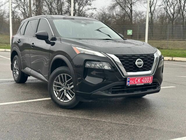 Черный Ниссан Rogue, объемом двигателя 2.5 л и пробегом 107 тыс. км за 19400 $, фото 1 на Automoto.ua