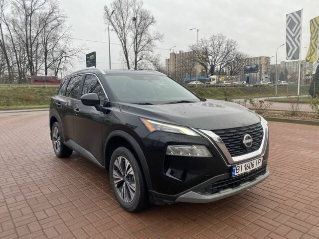 Чорний Ніссан Rogue, об'ємом двигуна 1.5 л та пробігом 31 тис. км за 25000 $, фото 1 на Automoto.ua