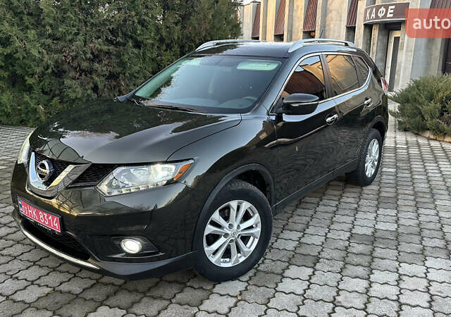 Коричневый Ниссан Rogue, объемом двигателя 2.5 л и пробегом 136 тыс. км за 13300 $, фото 1 на Automoto.ua