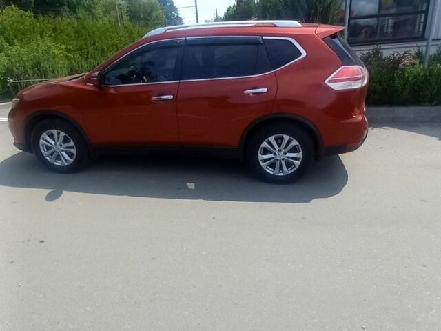 Красный Ниссан Rogue, объемом двигателя 2.5 л и пробегом 260 тыс. км за 10700 $, фото 1 на Automoto.ua