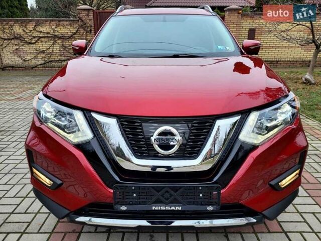 Красный Ниссан Rogue, объемом двигателя 2.49 л и пробегом 127 тыс. км за 13900 $, фото 1 на Automoto.ua