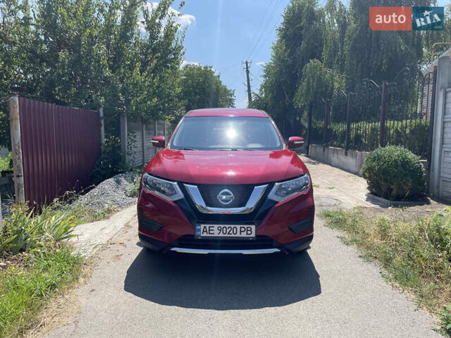 Красный Ниссан Rogue, объемом двигателя 2.5 л и пробегом 90 тыс. км за 14400 $, фото 1 на Automoto.ua