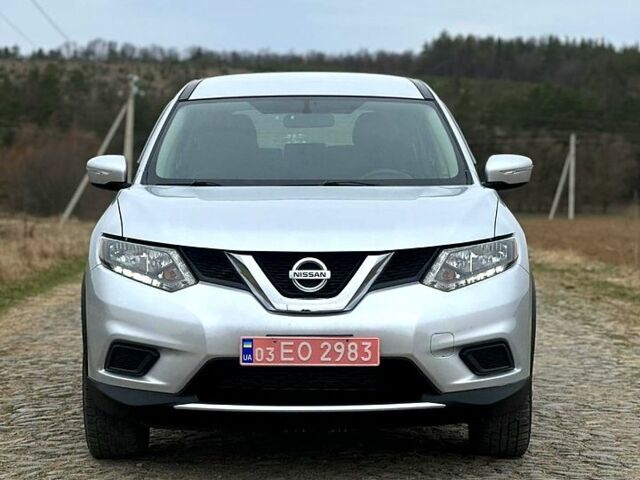 Ниссан Rogue, объемом двигателя 2.5 л и пробегом 200 тыс. км за 11650 $, фото 1 на Automoto.ua