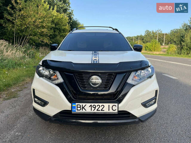 Ниссан Rogue, объемом двигателя 2.49 л и пробегом 139 тыс. км за 14700 $, фото 1 на Automoto.ua