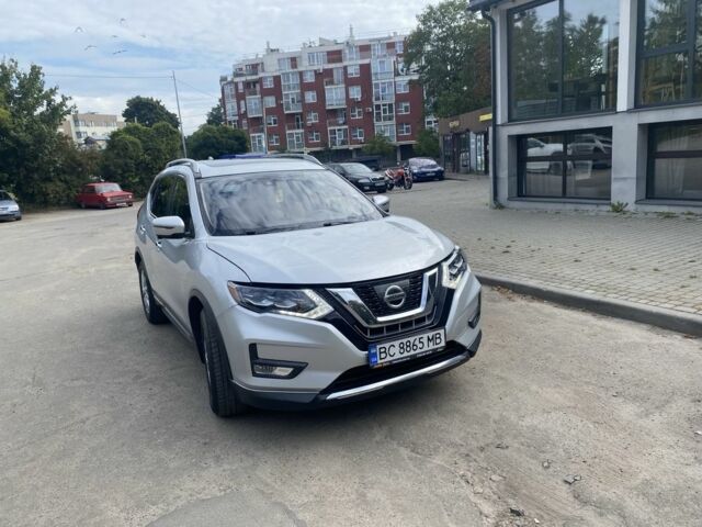 Сірий Ніссан Rogue, об'ємом двигуна 2.5 л та пробігом 150 тис. км за 14515 $, фото 1 на Automoto.ua