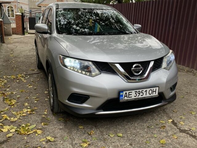 Серый Ниссан Rogue, объемом двигателя 2.5 л и пробегом 145 тыс. км за 14500 $, фото 1 на Automoto.ua