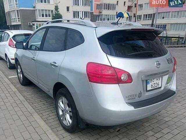 Сірий Ніссан Rogue, об'ємом двигуна 2.49 л та пробігом 132 тис. км за 11000 $, фото 1 на Automoto.ua