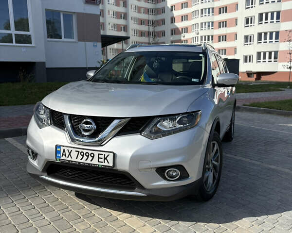 Серый Ниссан Rogue, объемом двигателя 2.49 л и пробегом 189 тыс. км за 12750 $, фото 1 на Automoto.ua