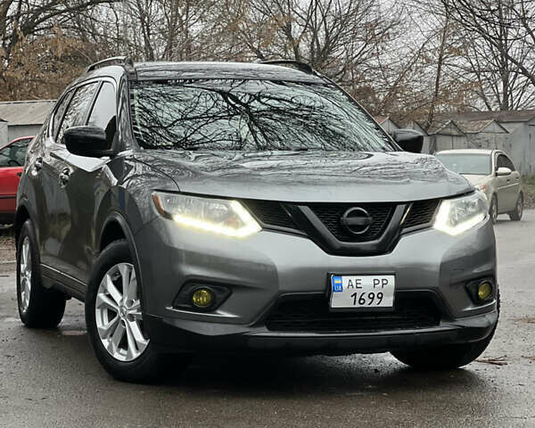Сірий Ніссан Rogue, об'ємом двигуна 2.49 л та пробігом 208 тис. км за 12700 $, фото 1 на Automoto.ua