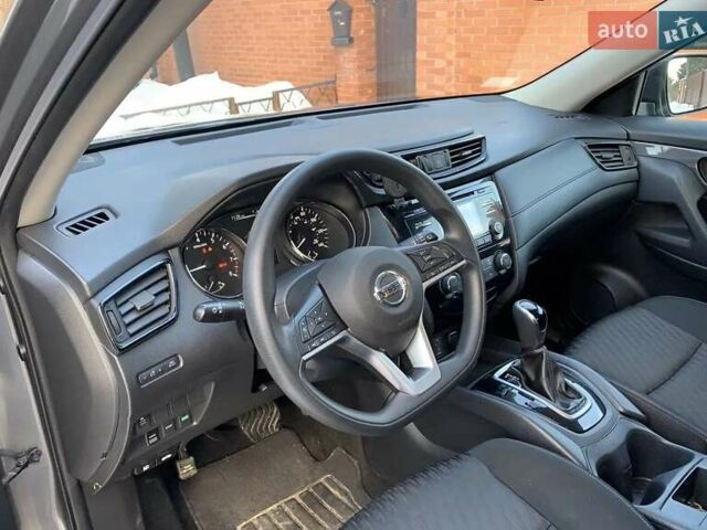 Ніссан Rogue 2016 у Тернополі на Automoto.ua Сірий Ніссан Rogue, об'ємом двигуна 2.5 л та пробігом 193 тис. км за 12350 $, фото 1 на Automoto.ua