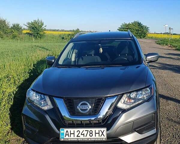 Сірий Ніссан Rogue, об'ємом двигуна 2.49 л та пробігом 105 тис. км за 14500 $, фото 1 на Automoto.ua