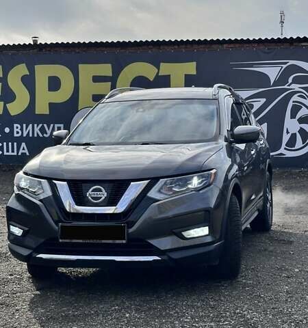 Серый Ниссан Rogue, объемом двигателя 2.5 л и пробегом 82 тыс. км за 17699 $, фото 1 на Automoto.ua