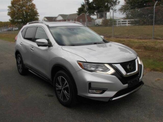 Сірий Ніссан Rogue, об'ємом двигуна 2.5 л та пробігом 69 тис. км за 13000 $, фото 1 на Automoto.ua