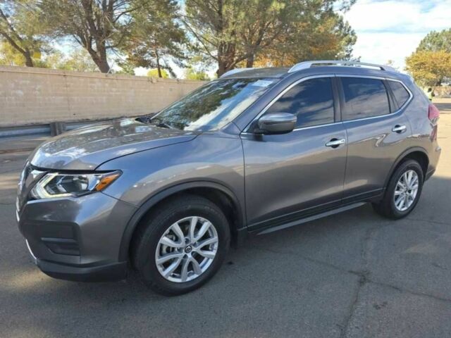 Серый Ниссан Rogue, объемом двигателя 2.5 л и пробегом 84 тыс. км за 9700 $, фото 1 на Automoto.ua